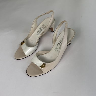 Vintage Ferragamo Slingback-Pumps
