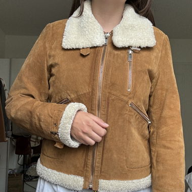 Faux Wildlederjacke von Zara