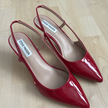 Steve Madden Kitten-Heel