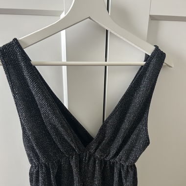 subdued Top