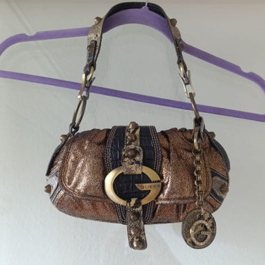 Surprise Guess shoulder bag