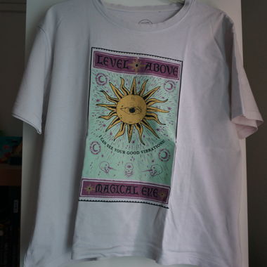 T-shirt blanc avec imprimé