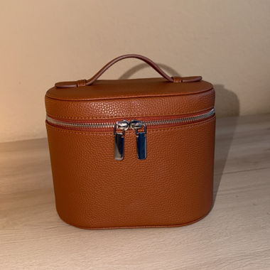 Custodia vanity in pelle marrone
