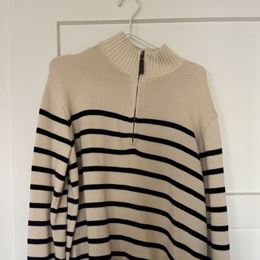 Brandy Melville sweater 