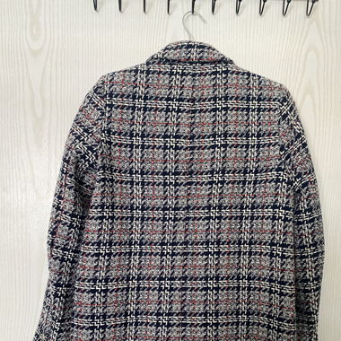 blau roter Blazer