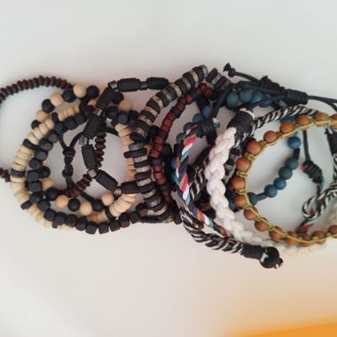 Lot of 13 bracelets