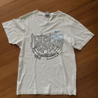 Nike T-shirt