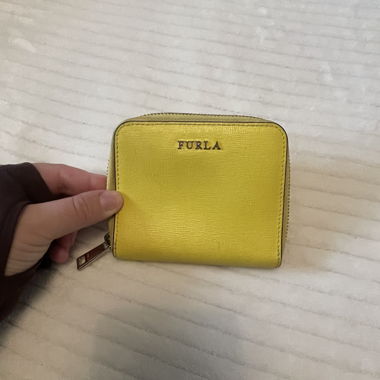 Portamonete quadrato piccolo Furla – chic e pratico