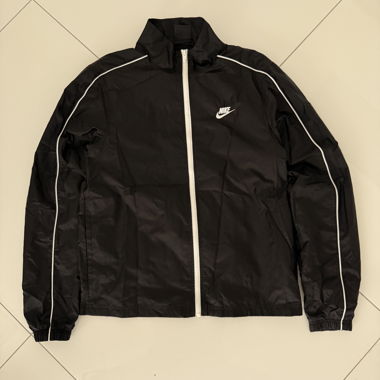 Giacca windbreaker Nike nera taglia M