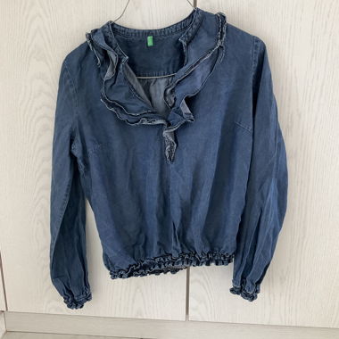 Bella camicetta del marchio Benetton