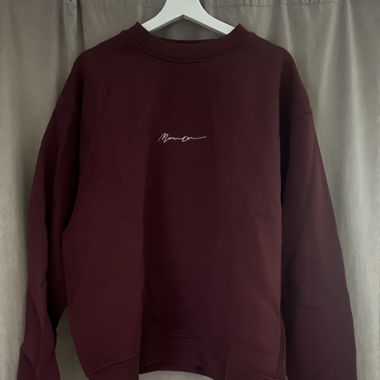 weinroter mennace Sweater