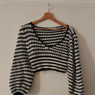 Kurzer Pullover Zara