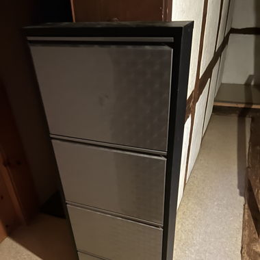 Schuhschrank