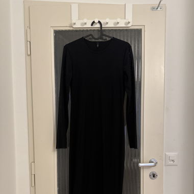 Black long dress