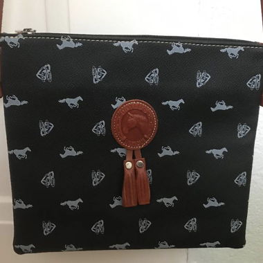 Borsa a tracolla nera con motivo di cavallo, vegan