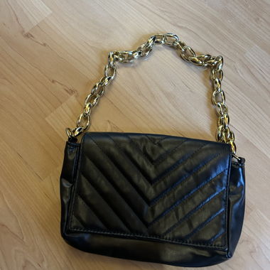 Black Chain Handbag