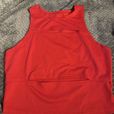 Red top with 2 slits