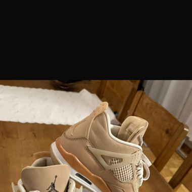 Jordan 4 