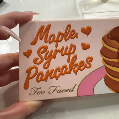 Palette Too Faced «Maple Syrup Pancakes»