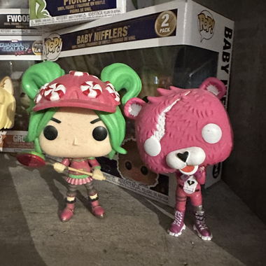 Funko Pop Fortnite, Zoey and Cuddle Team Leader
