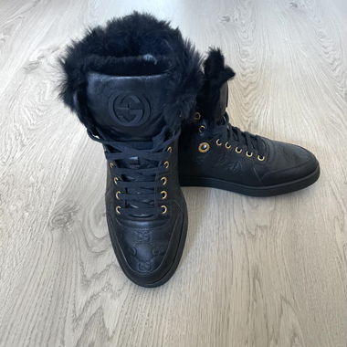 GUCCI leather fur shoes