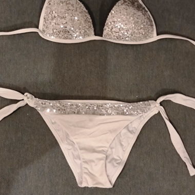 Bikini Bianco con Paillettes