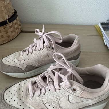 Air Max 1