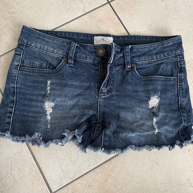 Low-Waist Denim Shorts with Tassels