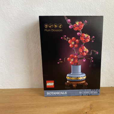 LEGO Botanicals Plum Blossom 10369