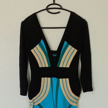 Robe Moulante Noire Bleue 