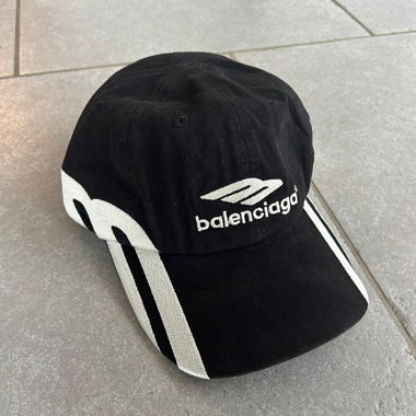 Cappellino Balenciaga