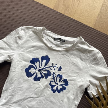 weisses crop top hibiskus 