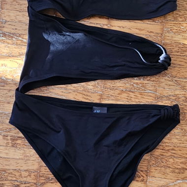 Bikini/costume da bagno nero H&M EU 38