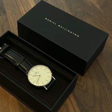 MONTRE DANIEL WELLIGTON