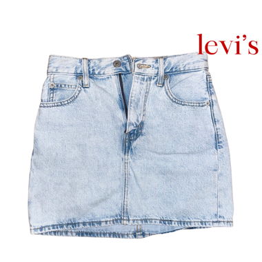 levi‘s denim mini skirt