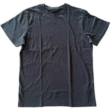 Simple black cotton T-shirt