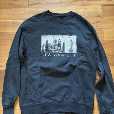 New York City Brandy Melville Sweatshirt