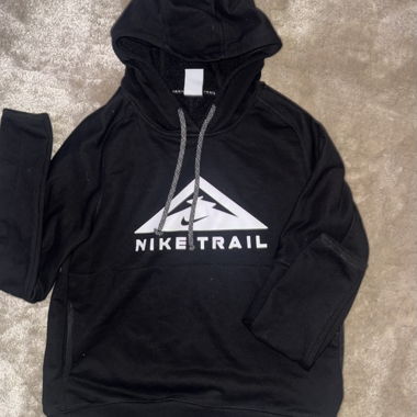 Nike Trail Hoodie