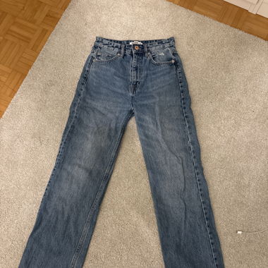 blaue jeans pull & bear