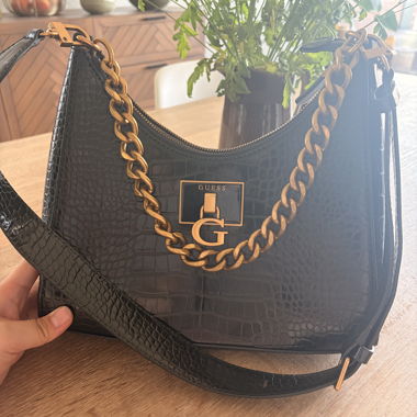 GUESS Schultertasche schwarz