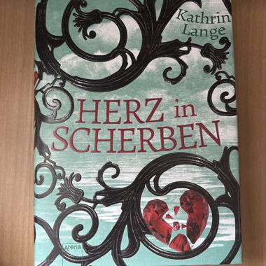 Herz in Scherben by Kathrin Lange