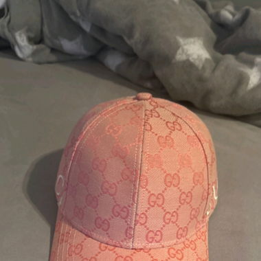 Pinke Gucci cap