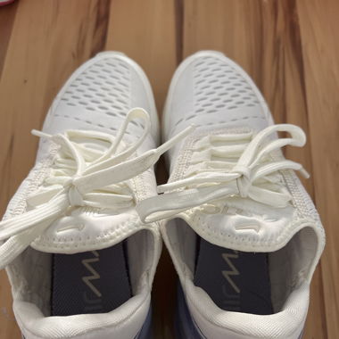 Chaussures Nike 27C