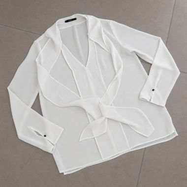 Bluse mit Schleife Gr. S MANGO