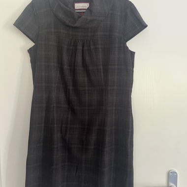 Esprit-Kleid (Neu). Nie getragen  Grösse 42. 