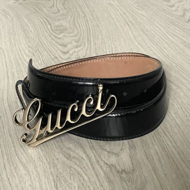 GUCCI logo buckle
