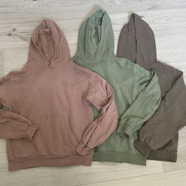 3 sweats à capuche