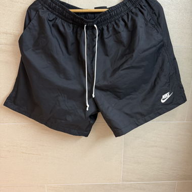 Pantaloncini da bagno Nike neri taglia L