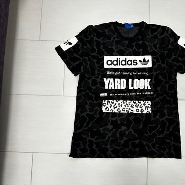 Adidas T-Shirt