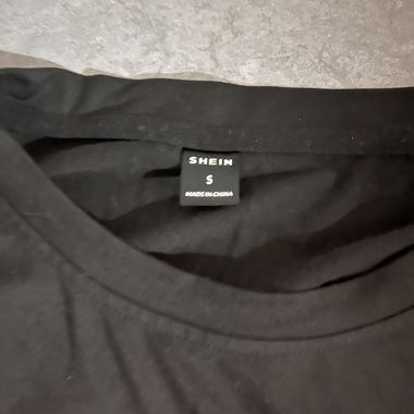 SHEIN Black T-Shirt S